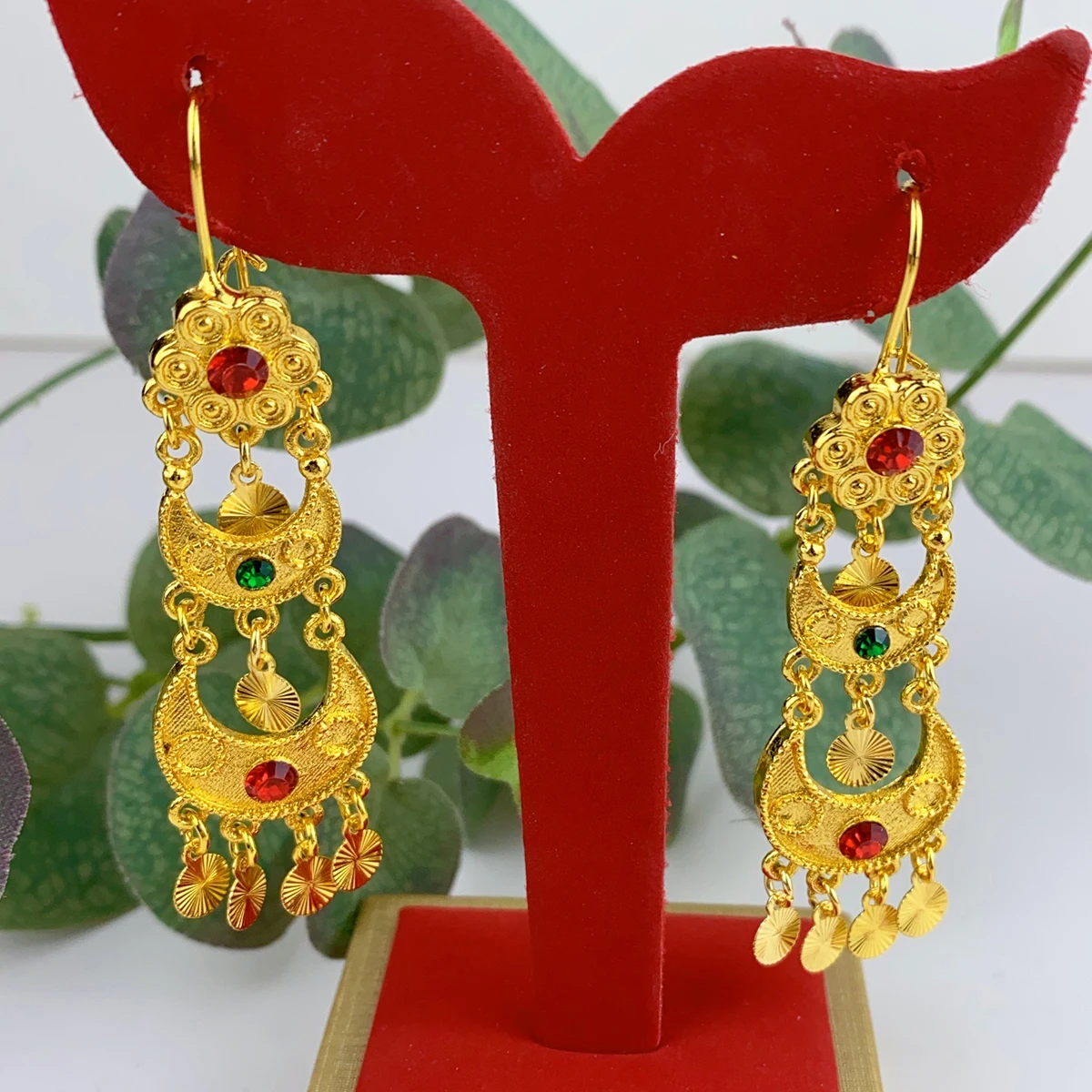 Women Accessories Dubai - Perhiasan Anting Menjuntai Tetesan India untuk