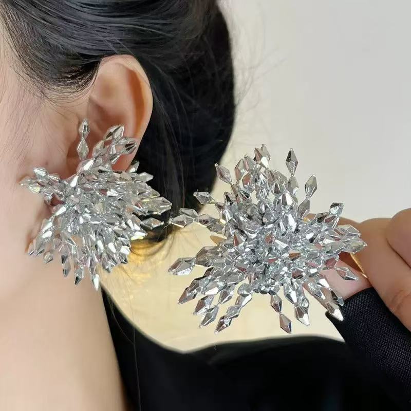 Women Accessories In Amazon - Anting Kembang Api Logam Amazon Eropa
