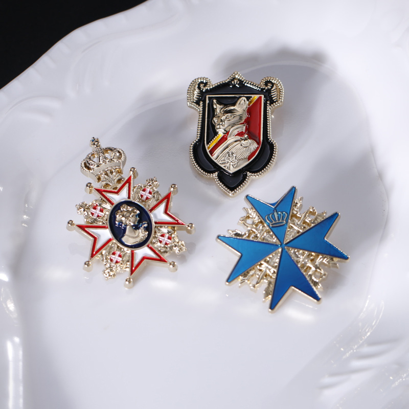 Brooch Pin Gold - Grosir baru logam populer dilapisi emas