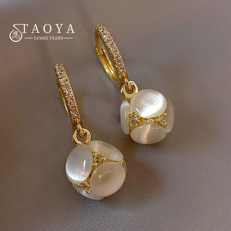 Women'S Accessories Trends 2026 - Anting-anting gantung berbentuk bola bulat dari