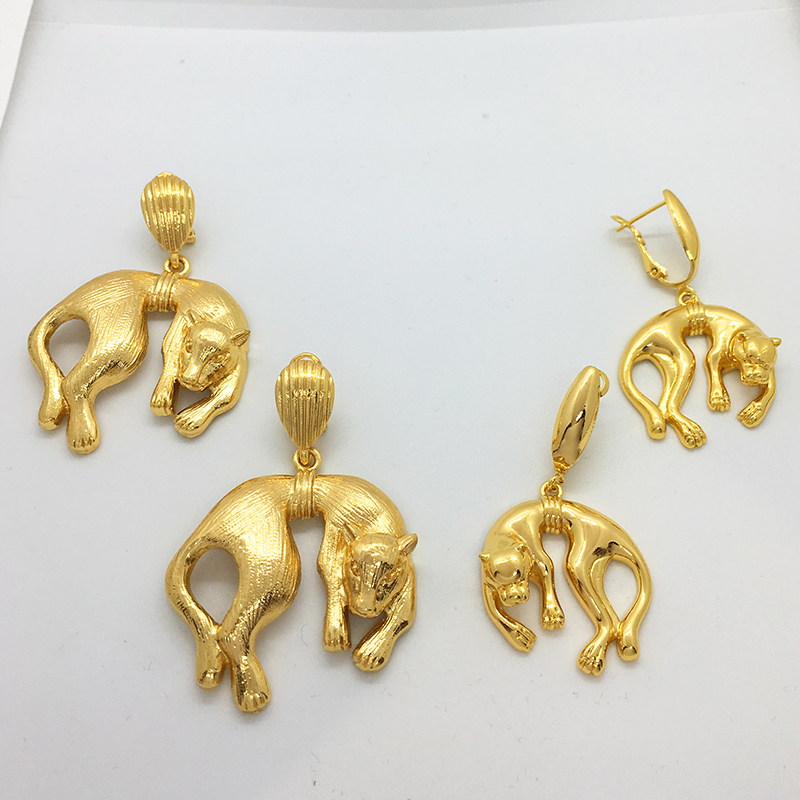 Anting-anting menjuntai Afrika - Women Accessories Dubai ulasan dan harga
