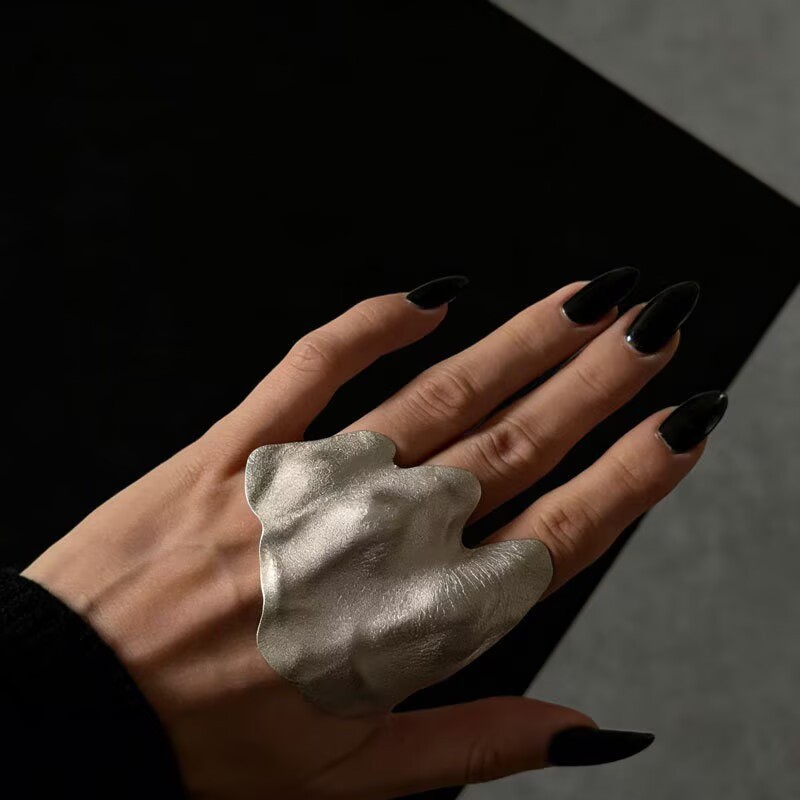 Cincin Logam Desain Eropa dan  - Women'S Accessories Trends 2026 ulasan dan harga
