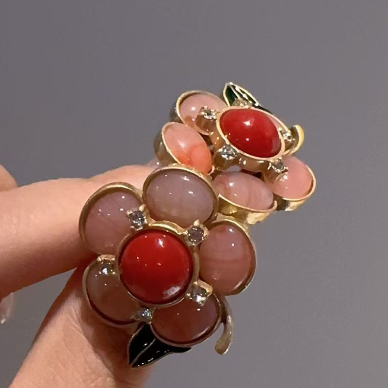 Anting-anting bunga merah muda - Women'S Accessories Trends 2026 ulasan dan harga